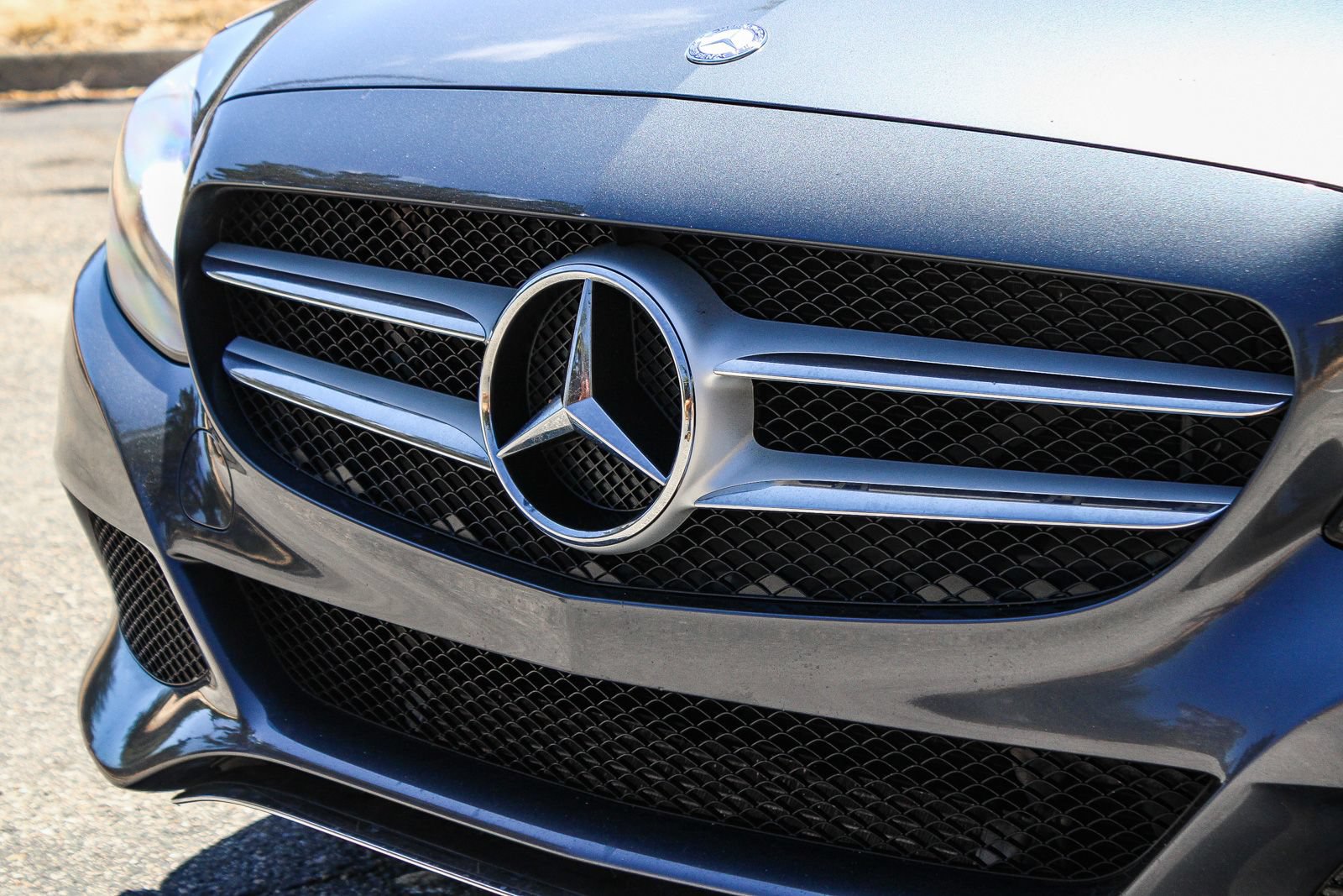 Used 2015 Mercedes-Benz C 300 Sedan image 5