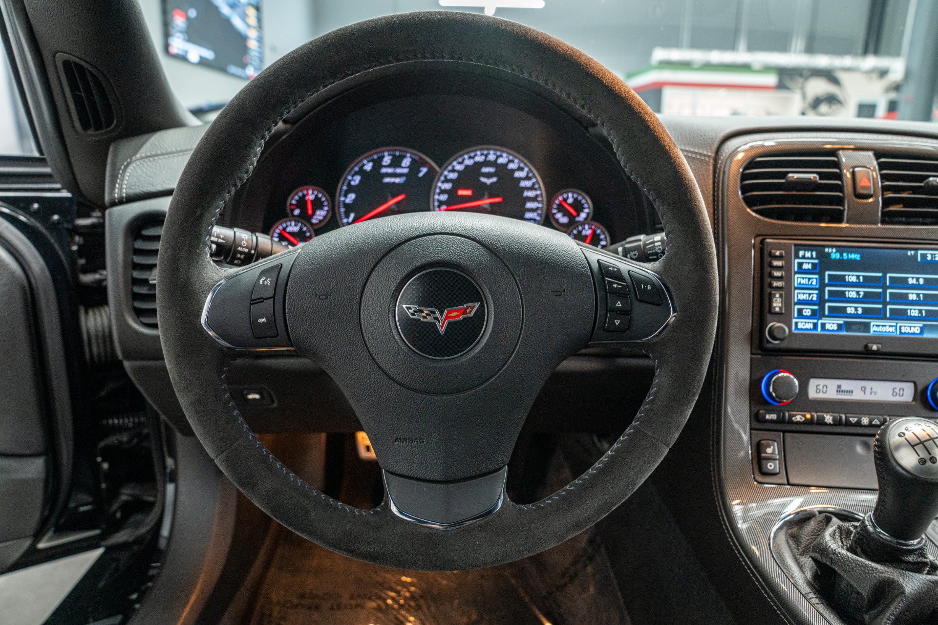 Used 2009 Chevrolet Corvette ZR1 w/ Preferred Equipment Group RWD image 14