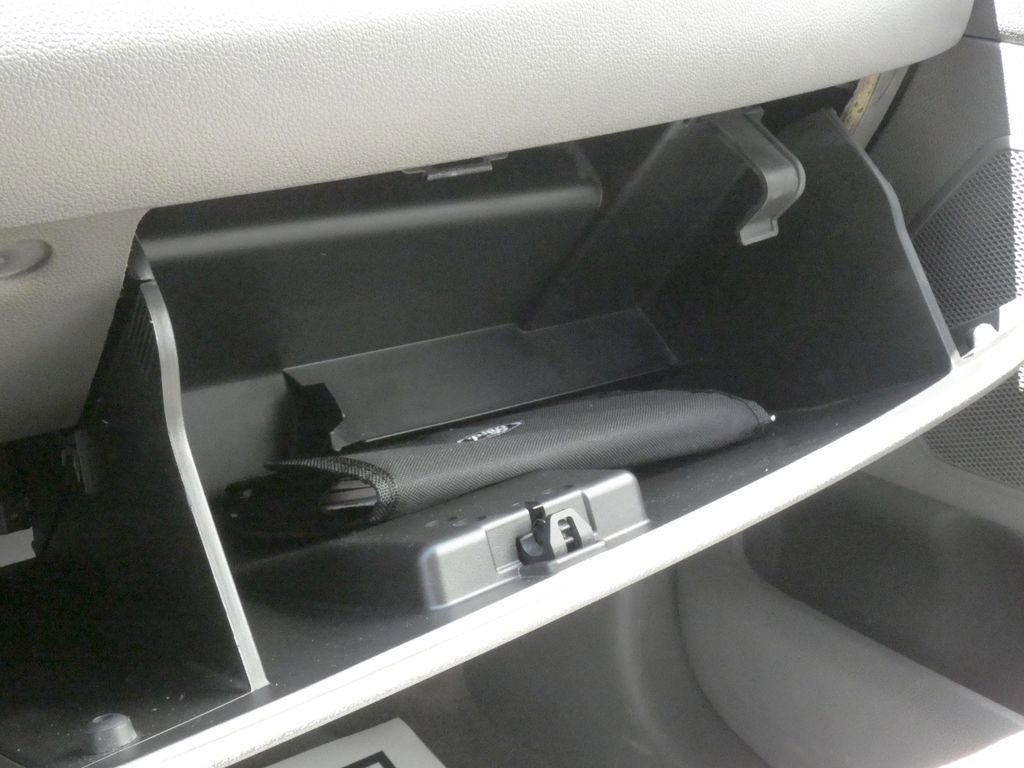 Used 2013 Ford Edge Limited w/ Driver Entry Pkg FWD image 22