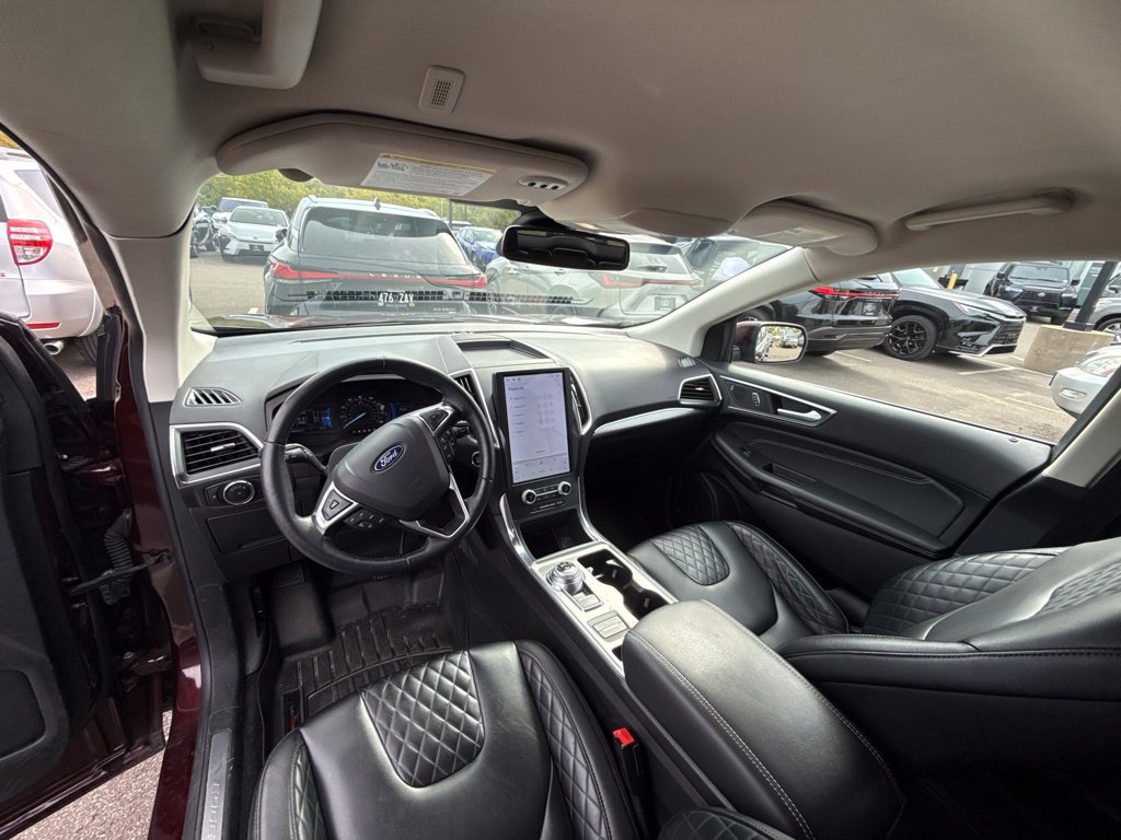 Used 2024 Ford Edge Titanium AWD/4WD image 28
