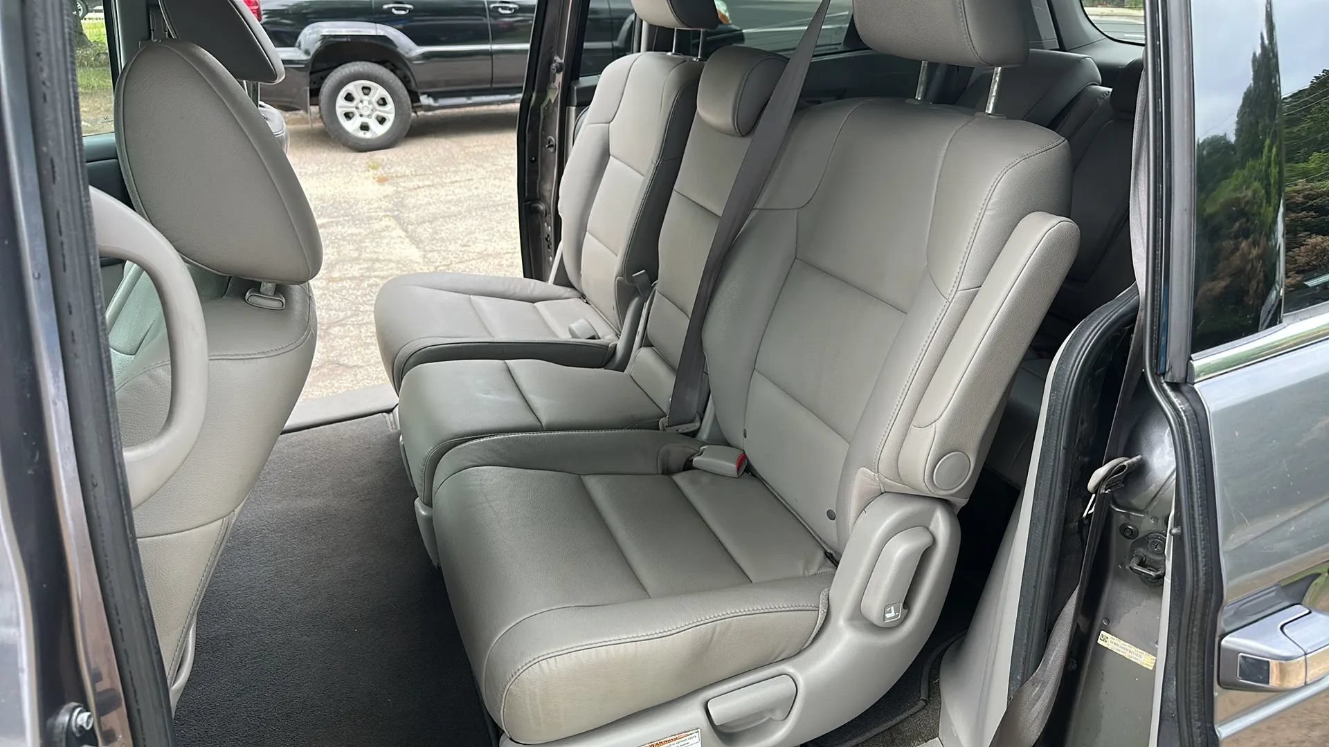 Used 2015 Honda Odyssey Touring image 15