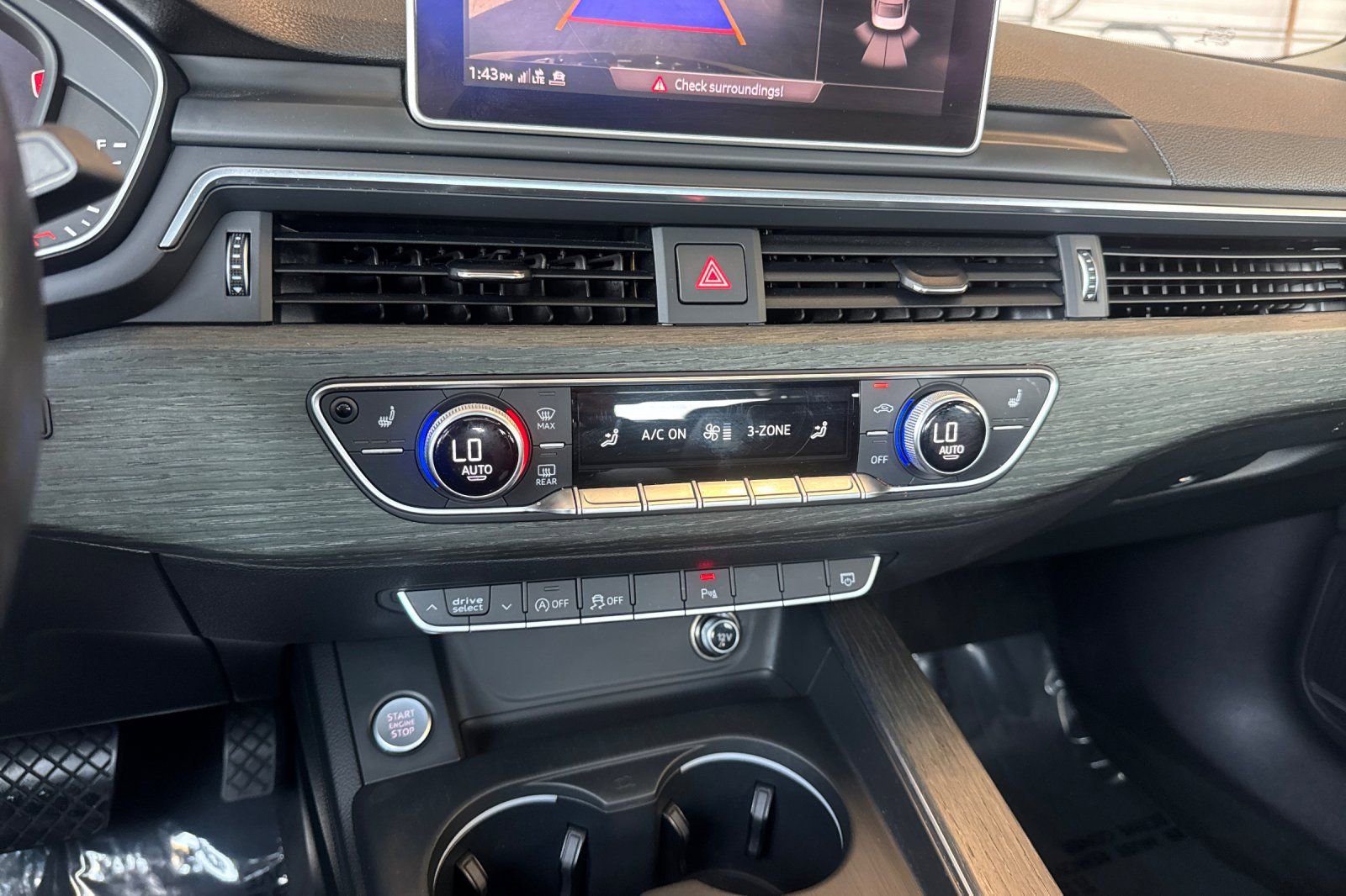 Used 2017 Audi A4 2.0T Premium Plus w/ Premium Plus Package FWD image 27