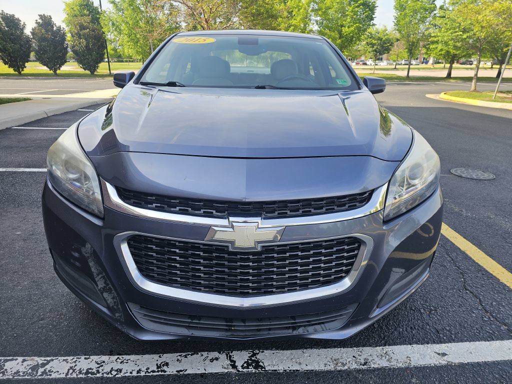 Used 2015 Chevrolet Malibu LT w/ Power Convenience Package FWD image 9