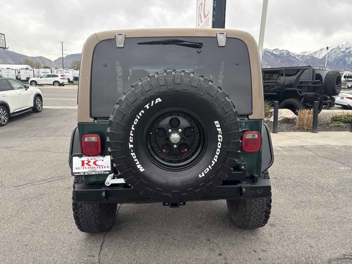 Used 1999 Jeep Wrangler Sahara image 6