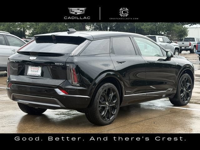 Used 2025 Cadillac Optiq Sport 1 w/ LPO, ONYX Package AWD/4WD image 6