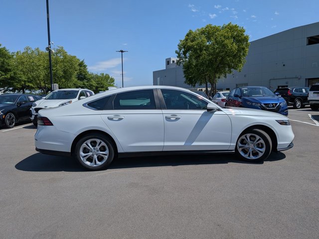 Used 2024 Honda Accord LX image 4