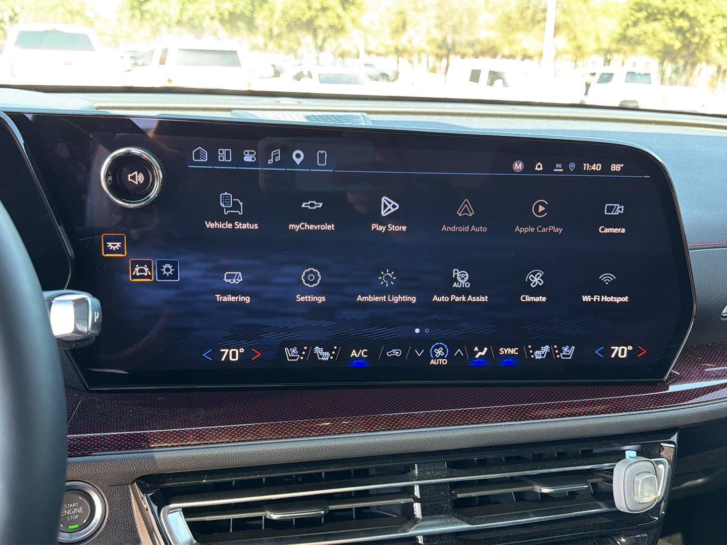 Used 2026 Chevrolet Traverse RS FWD image 18