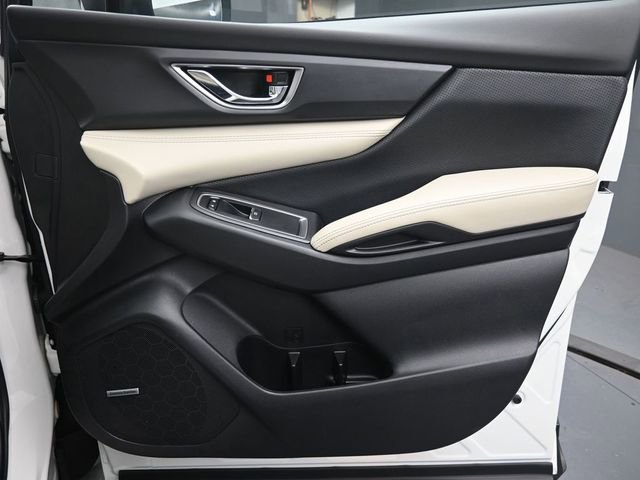 Used 2025 Subaru Ascent Limited w/ Popular Package #1 image 31