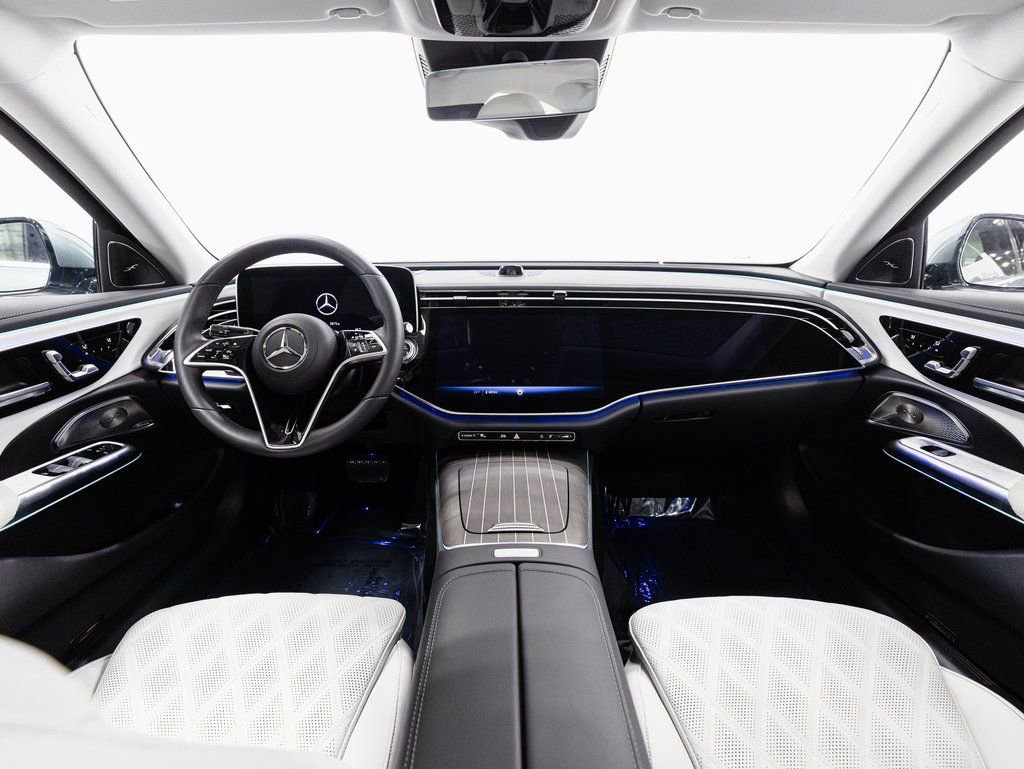 Certified 2024 Mercedes-Benz E 350 4MATIC Sedan image 27