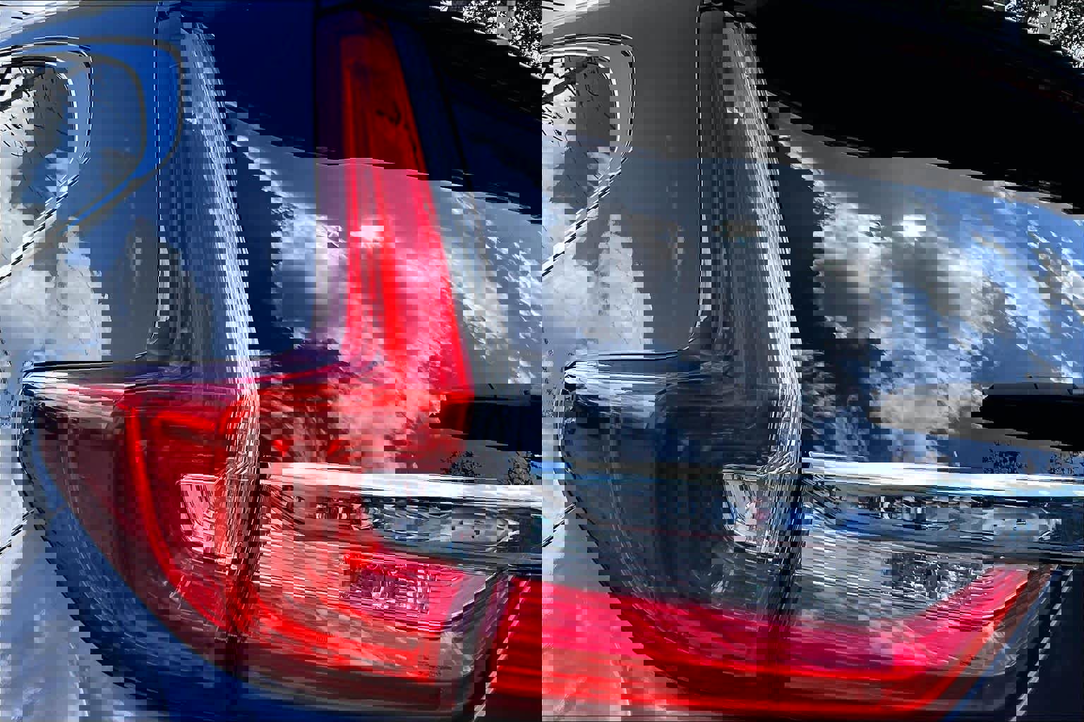 Used 2018 Honda CR-V EX-L image 28