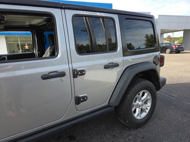 Used 2021 Jeep Wrangler Unlimited Islander w/ Uconnect 4C Nav & Sound Group image 33
