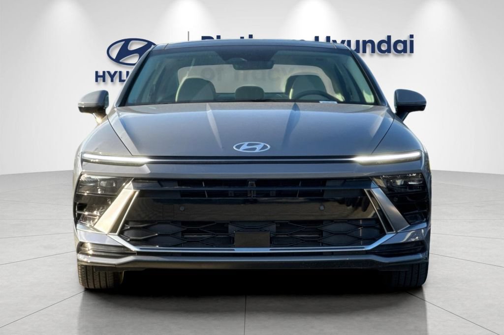 New 2026 Hyundai Sonata Limited FWD image 9