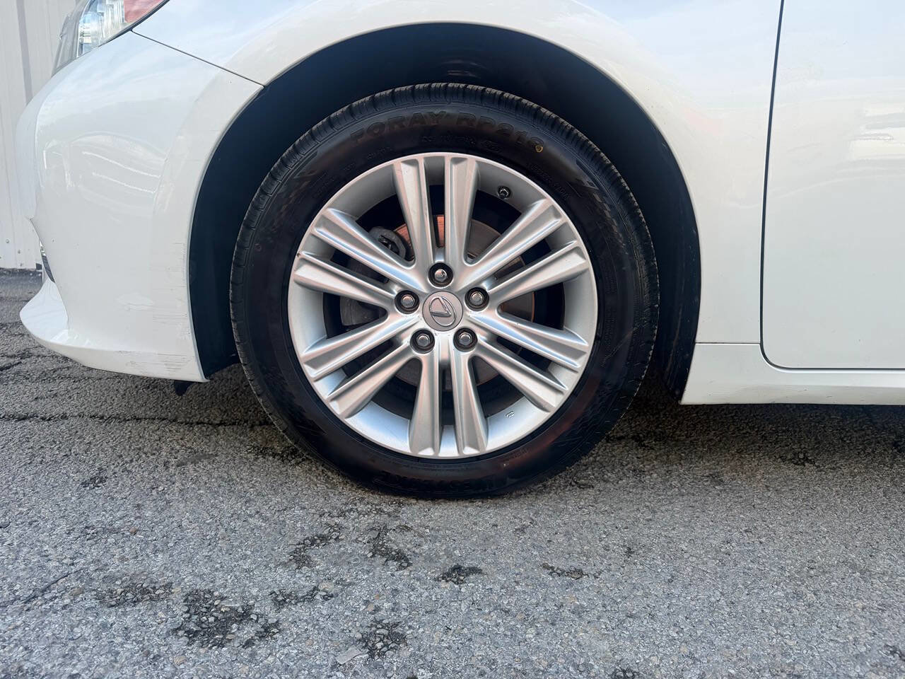 Used 2013 Lexus ES 350 FWD image 17