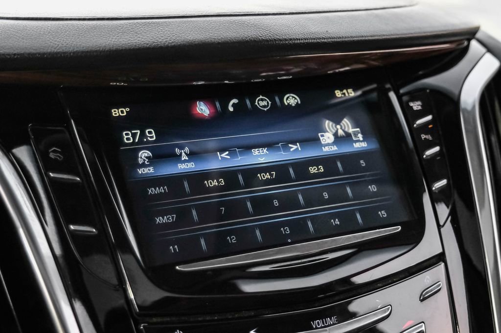 Used 2015 Cadillac Escalade Luxury image 29