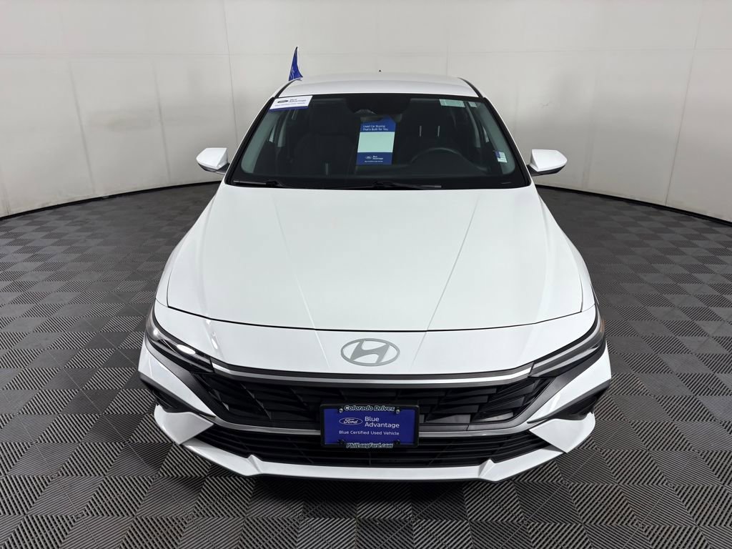 Used 2024 Hyundai Elantra SEL image 2