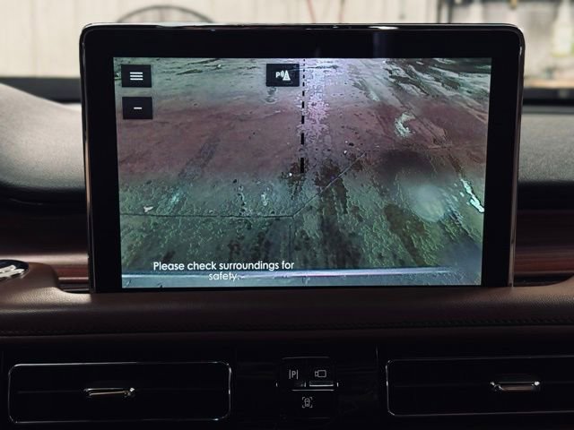 Used 2022 Lincoln Aviator Reserve w/ Elements Package Plus image 40