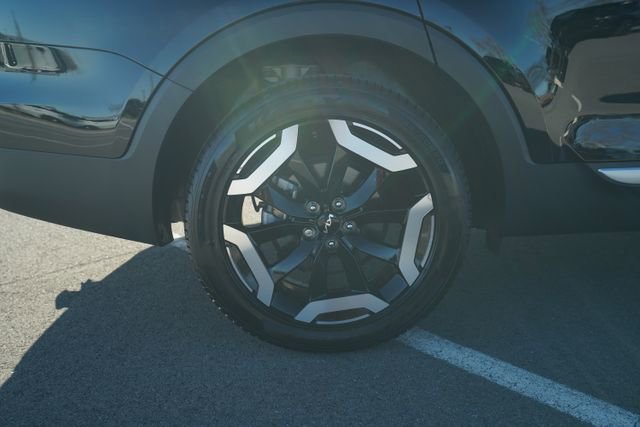 Used 2024 Kia Telluride EX w/ EX Captain's Chair Package image 44