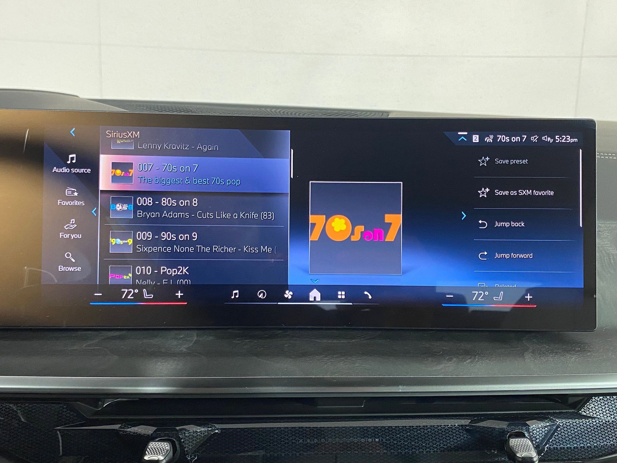 Used 2026 BMW X5 sDrive40i w/ Premium Package image 26