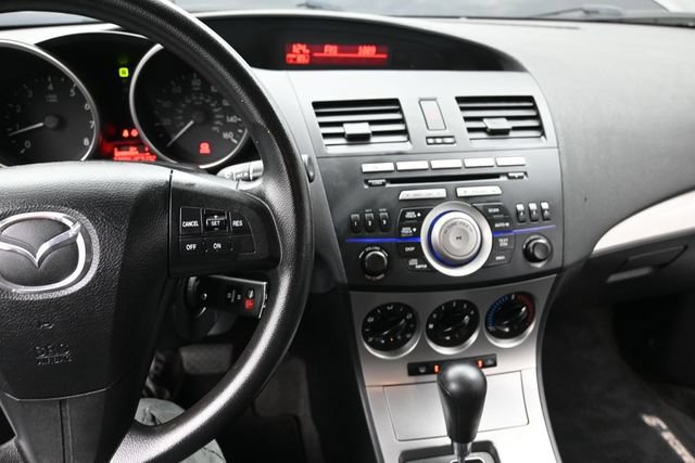 Used 2010 MAZDA MAZDA3 i Touring FWD image 21
