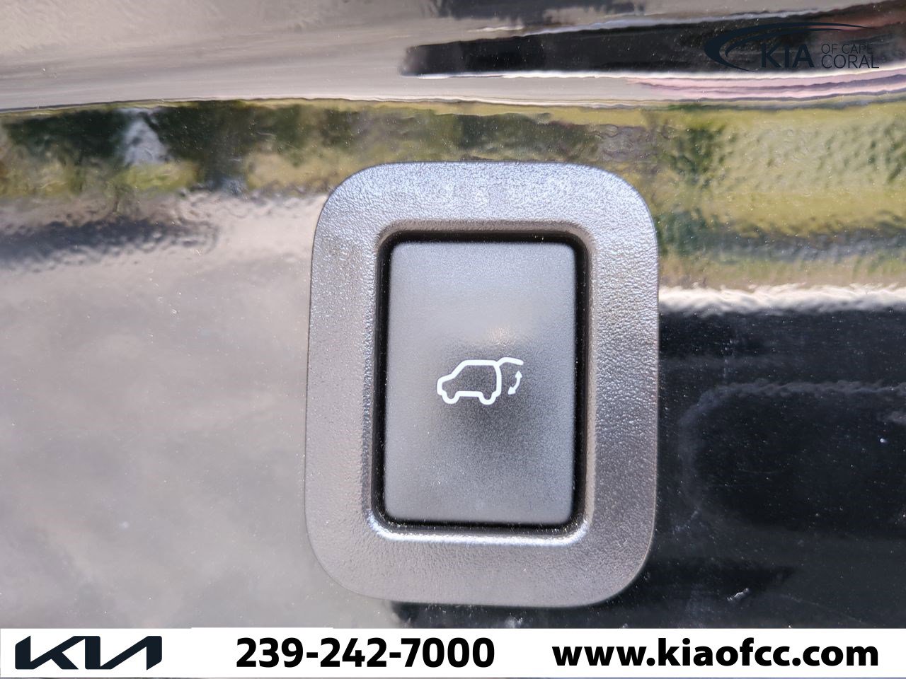 Used 2019 Toyota Highlander XLE image 11