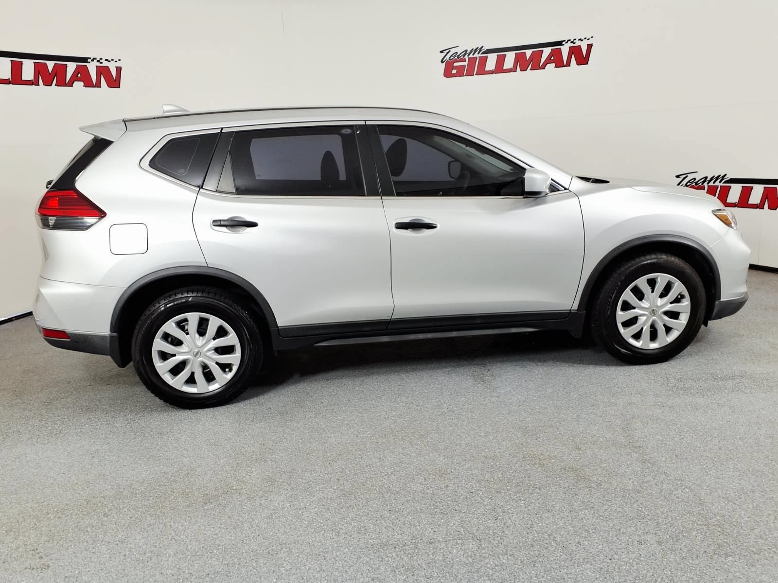 Used 2017 Nissan Rogue S FWD image 5