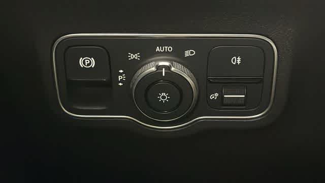 Used 2026 Mercedes-Benz GLA 35 AMG 4MATIC image 18