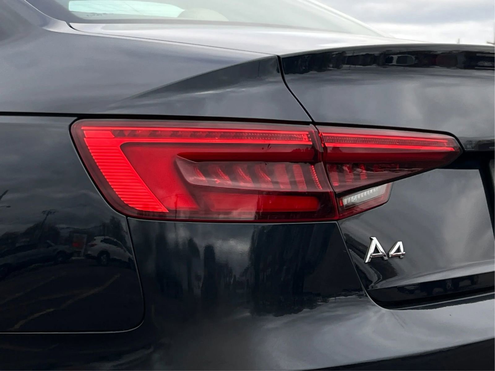 Used 2017 Audi A4 2.0T Premium w/ Convenience Package AWD/4WD image 26