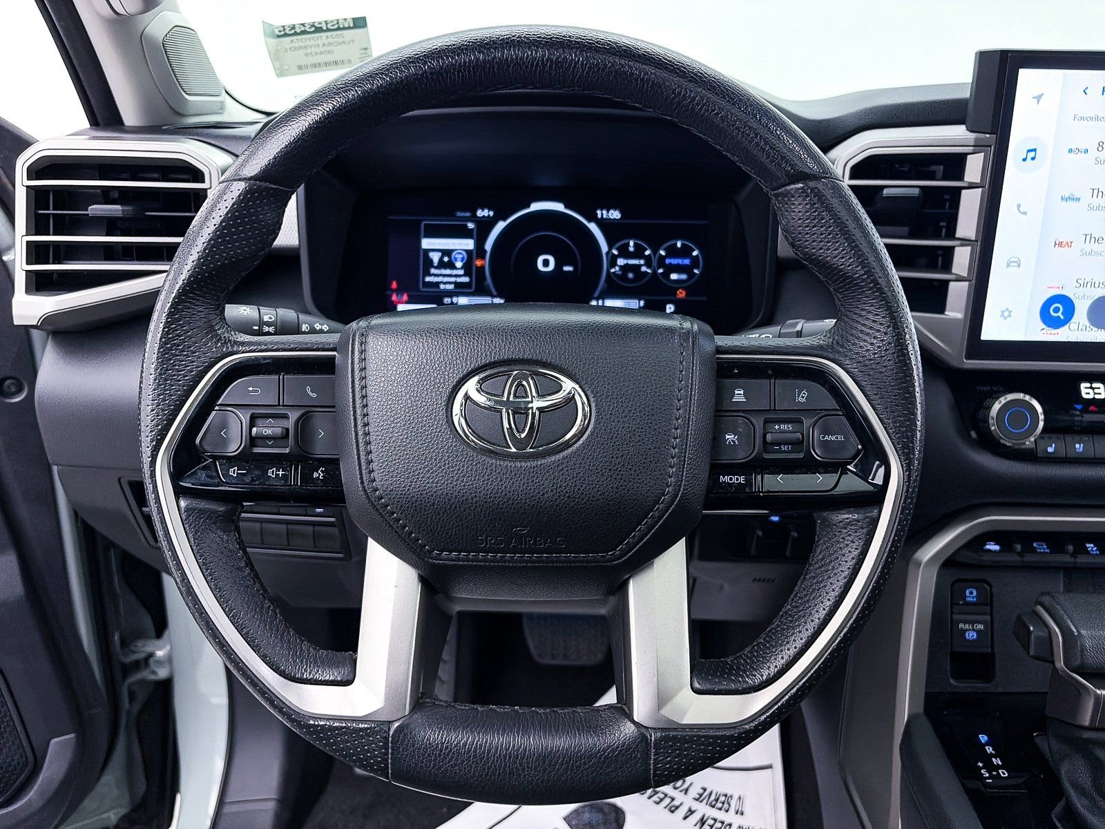 Used 2024 Toyota Tundra Limited image 31