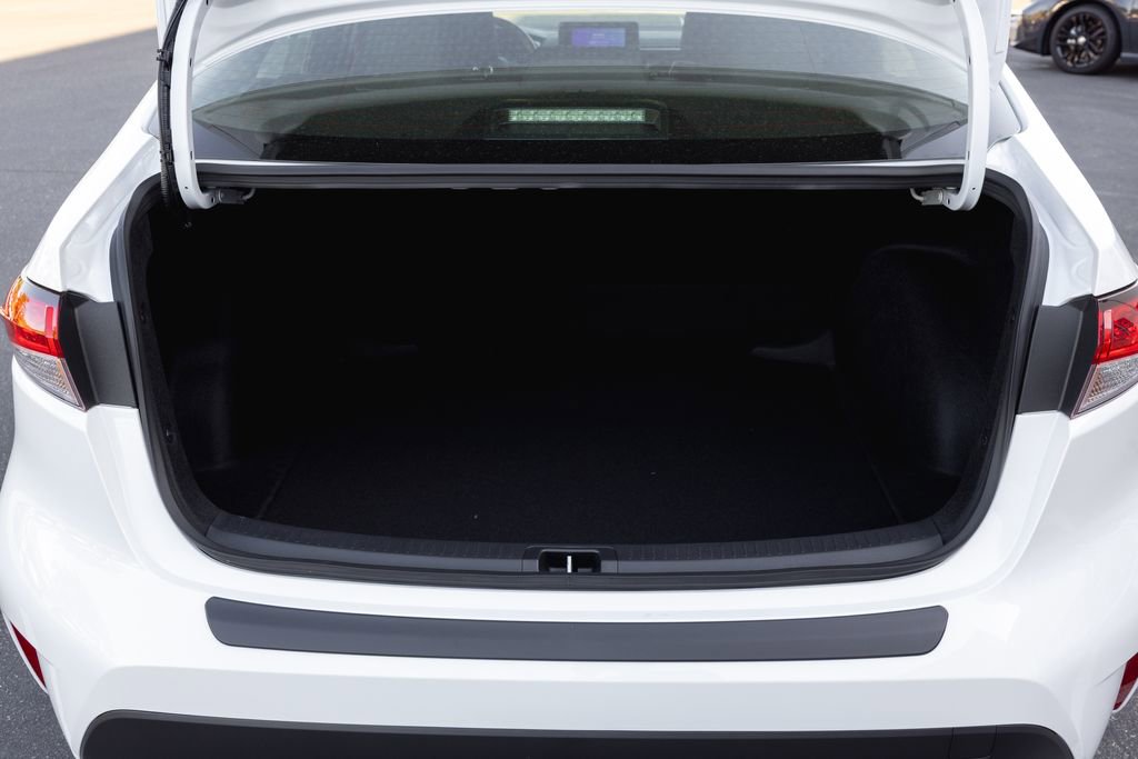 New 2026 Toyota Corolla Hybrid Sedan image 7