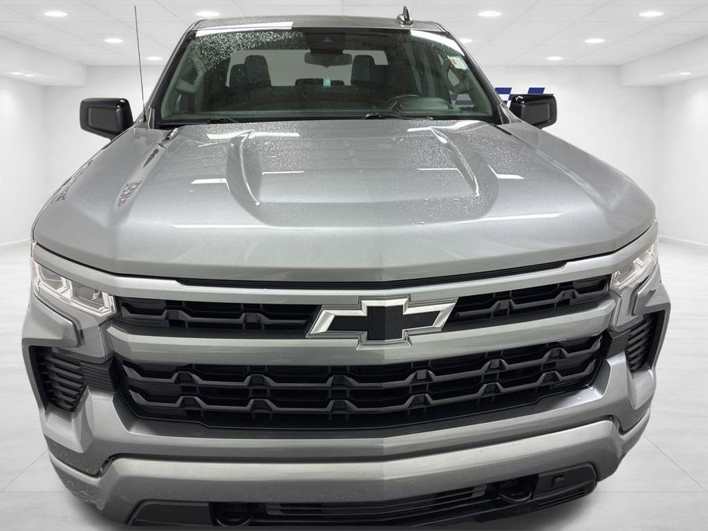 Used 2023 Chevrolet Silverado 1500 RST image 3