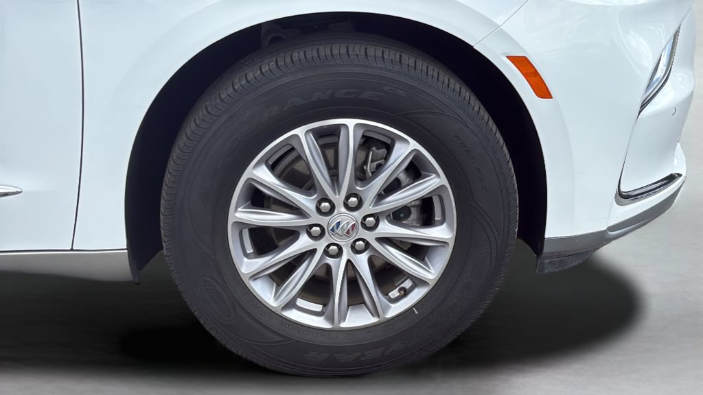 Used 2024 Buick Enclave Premium FWD image 25