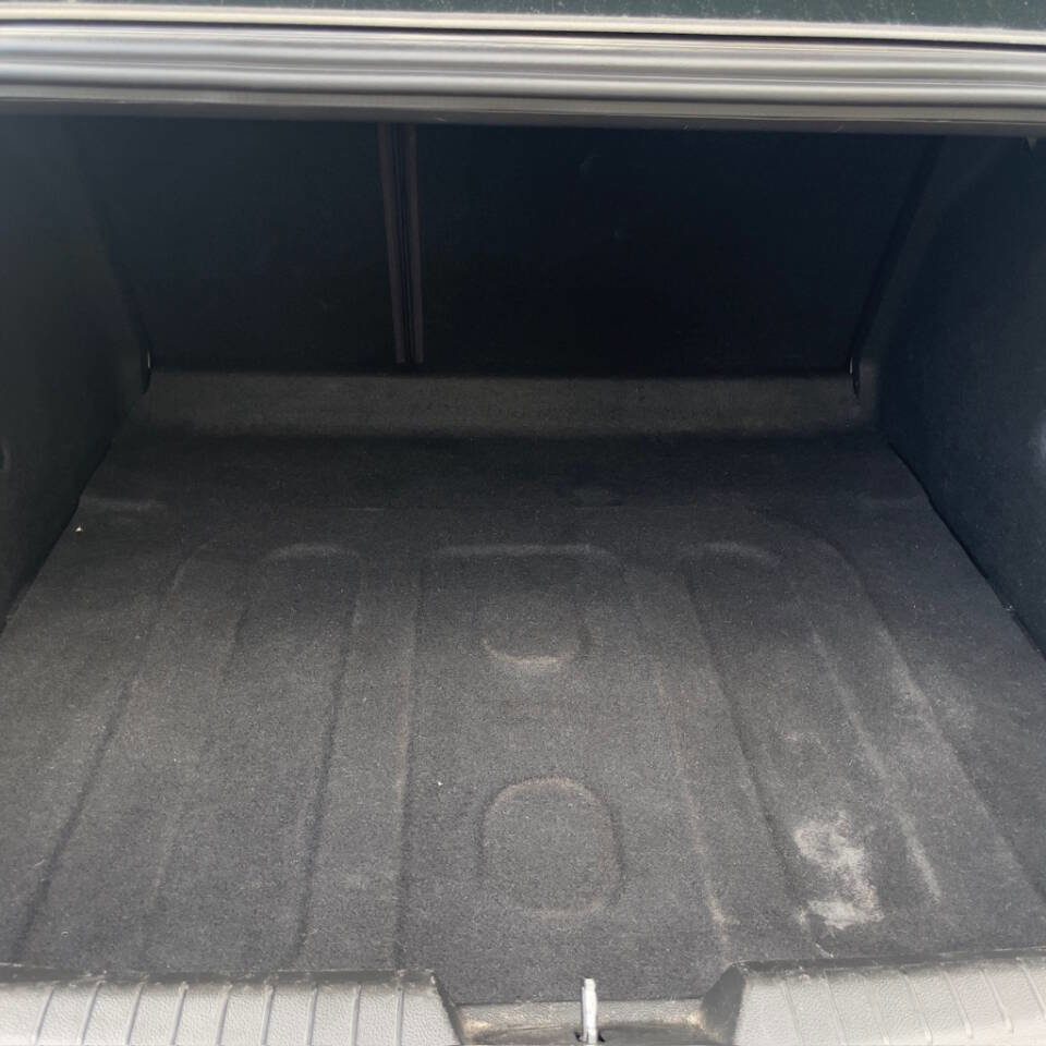 Used 2016 Chevrolet Cruze LT image 16