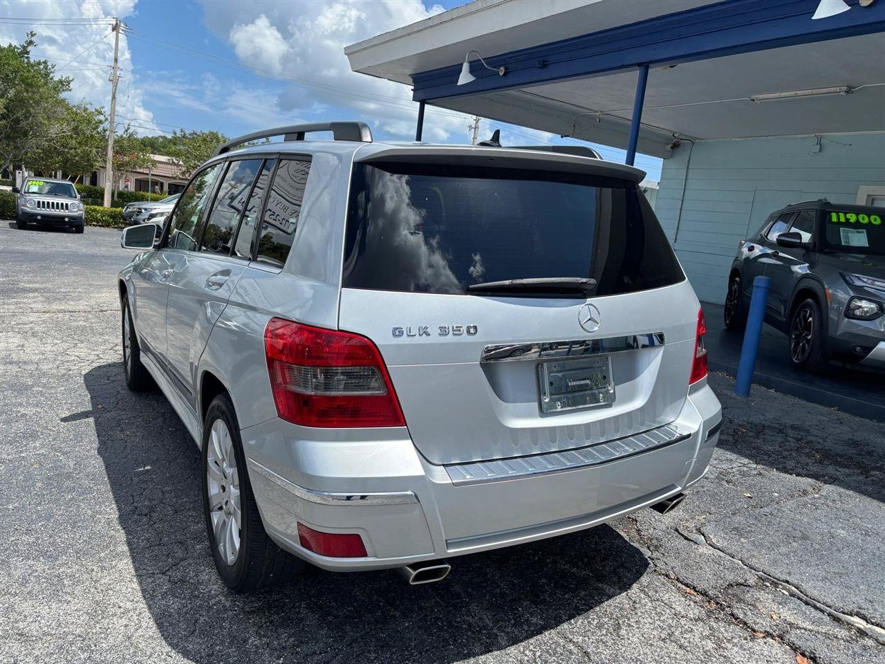 Used 2012 Mercedes-Benz GLK 350 2WD image 3