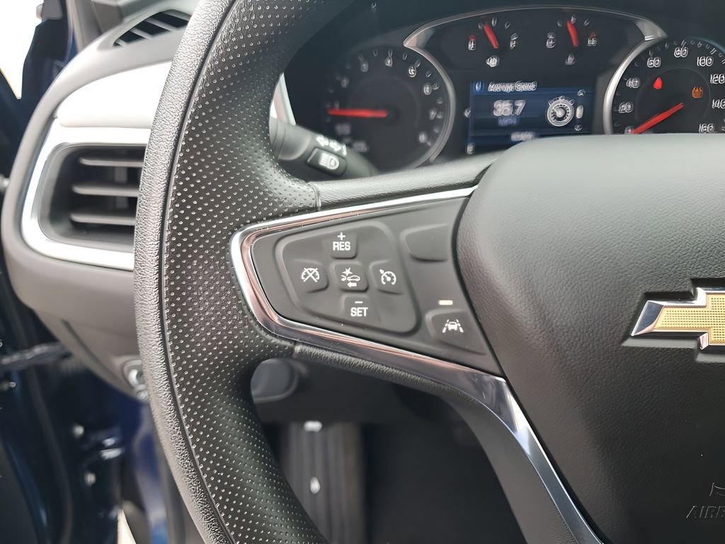 Used 2021 Chevrolet Equinox LT image 33