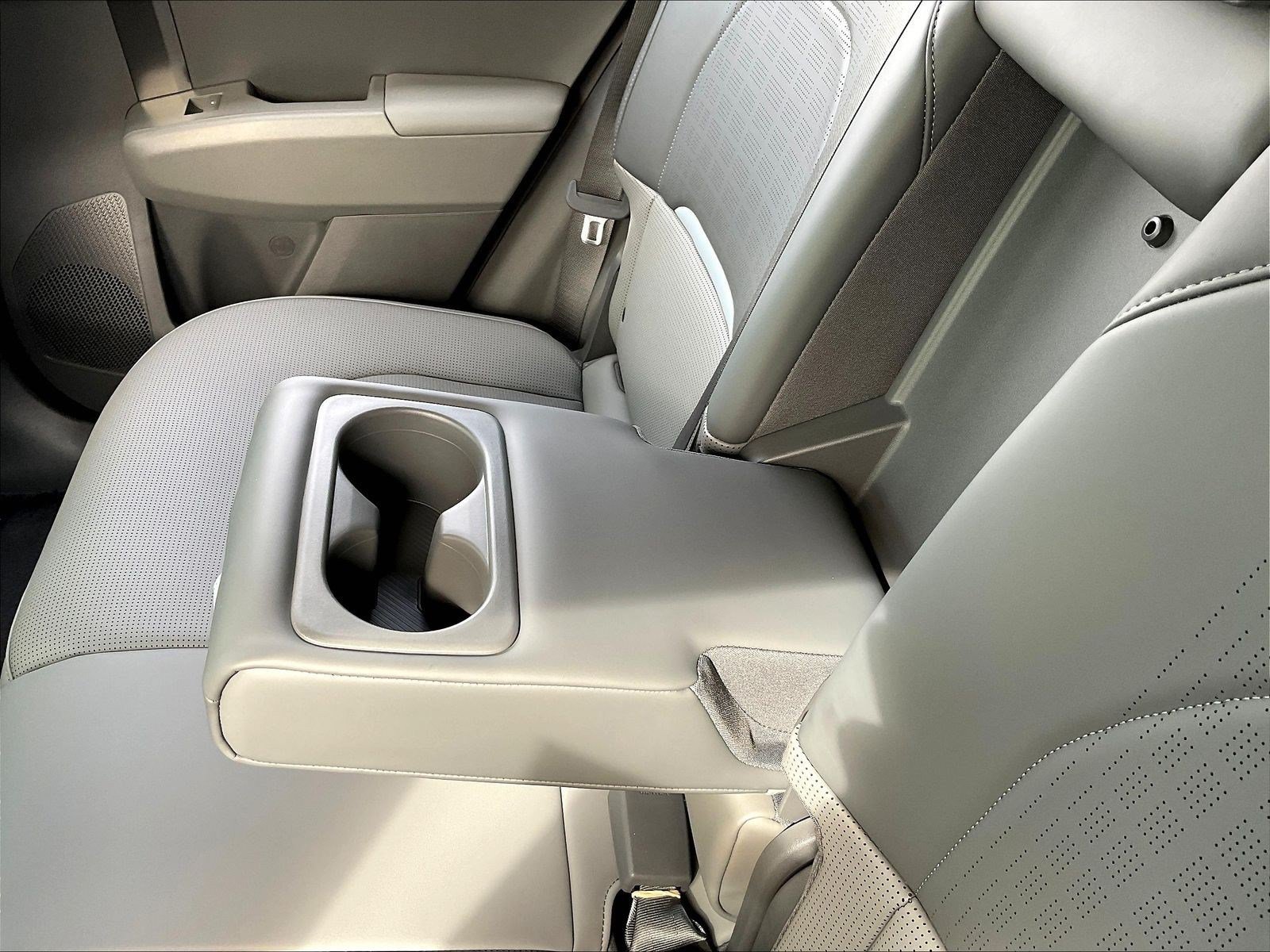 New 2027 Kia EV3 Wind AWD/4WD image 26