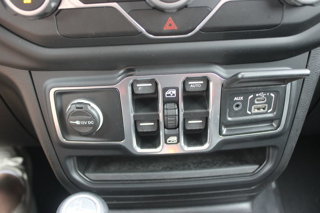 Used 2019 Jeep Wrangler Unlimited Sport S AWD/4WD image 42