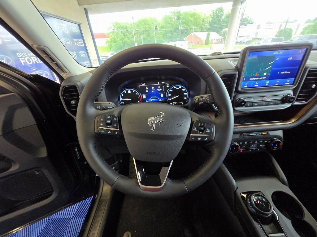 New 2024 Ford Bronco Sport Outer Banks w/ Tech Package AWD/4WD image 11