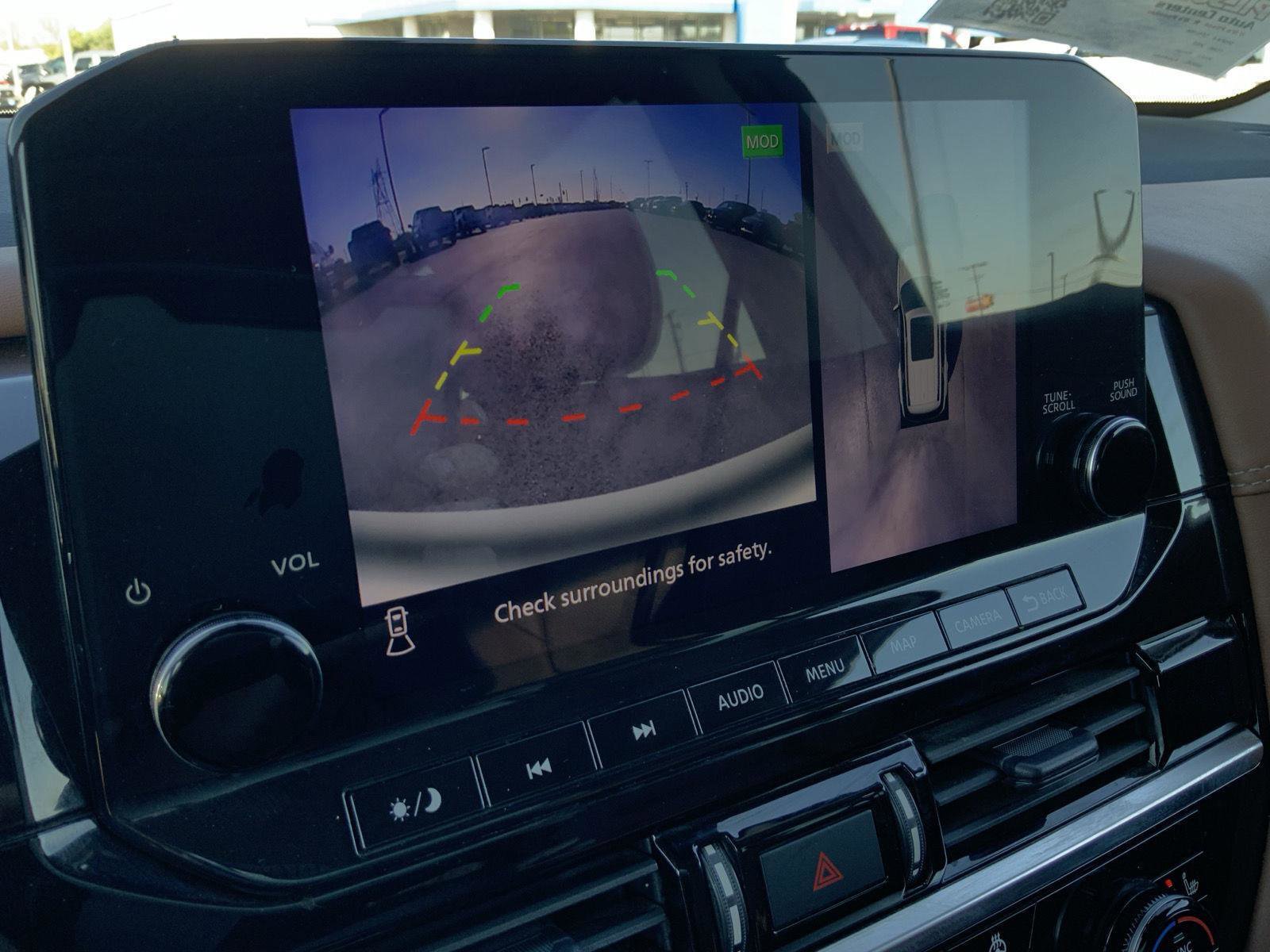 Used 2023 Nissan Pathfinder Platinum image 69