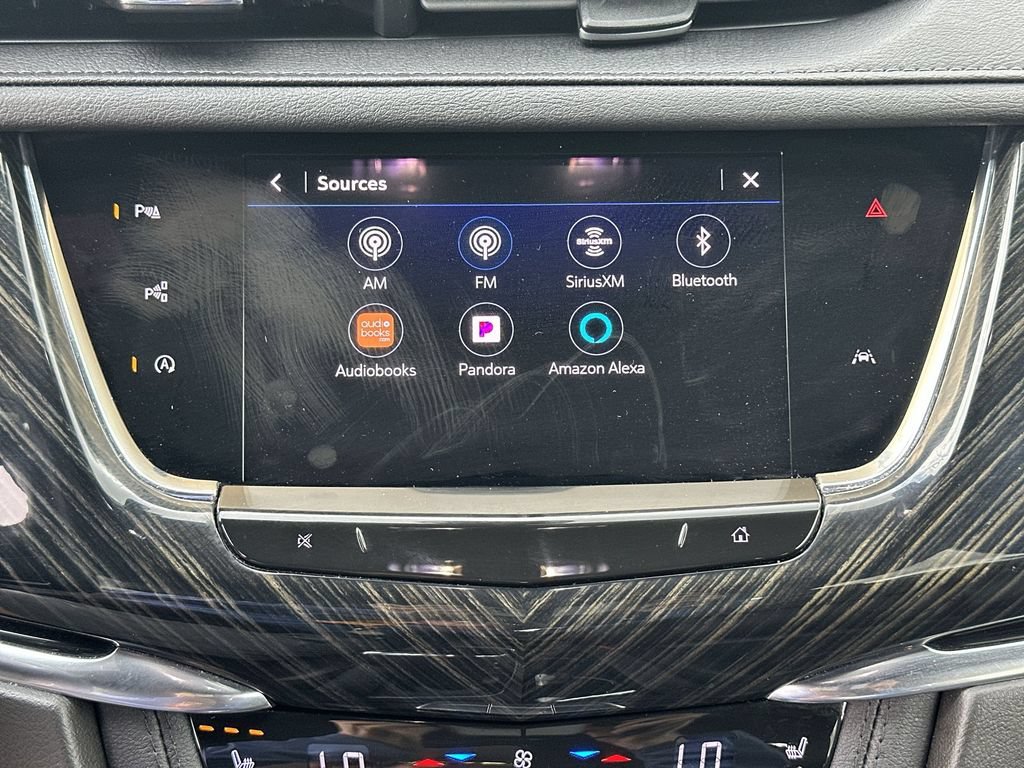 Certified 2023 Cadillac XT6 Premium Luxury w/ Technology Package FWD image 13