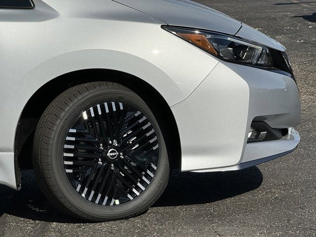 Used 2024 Nissan Leaf SV Plus image 7