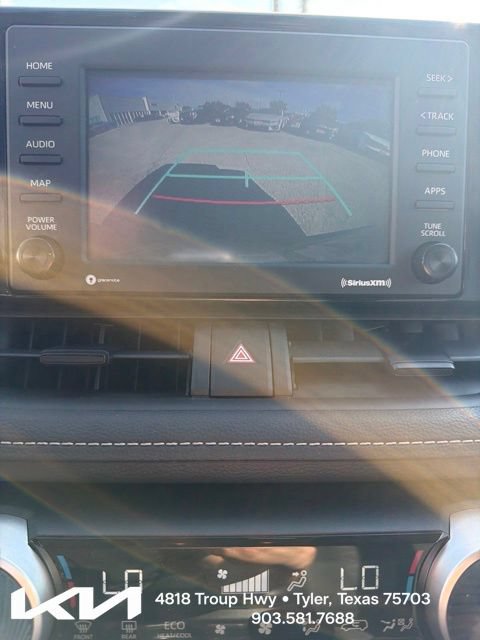 Used 2020 Toyota RAV4 XLE w/ Convenience Package FWD image 13