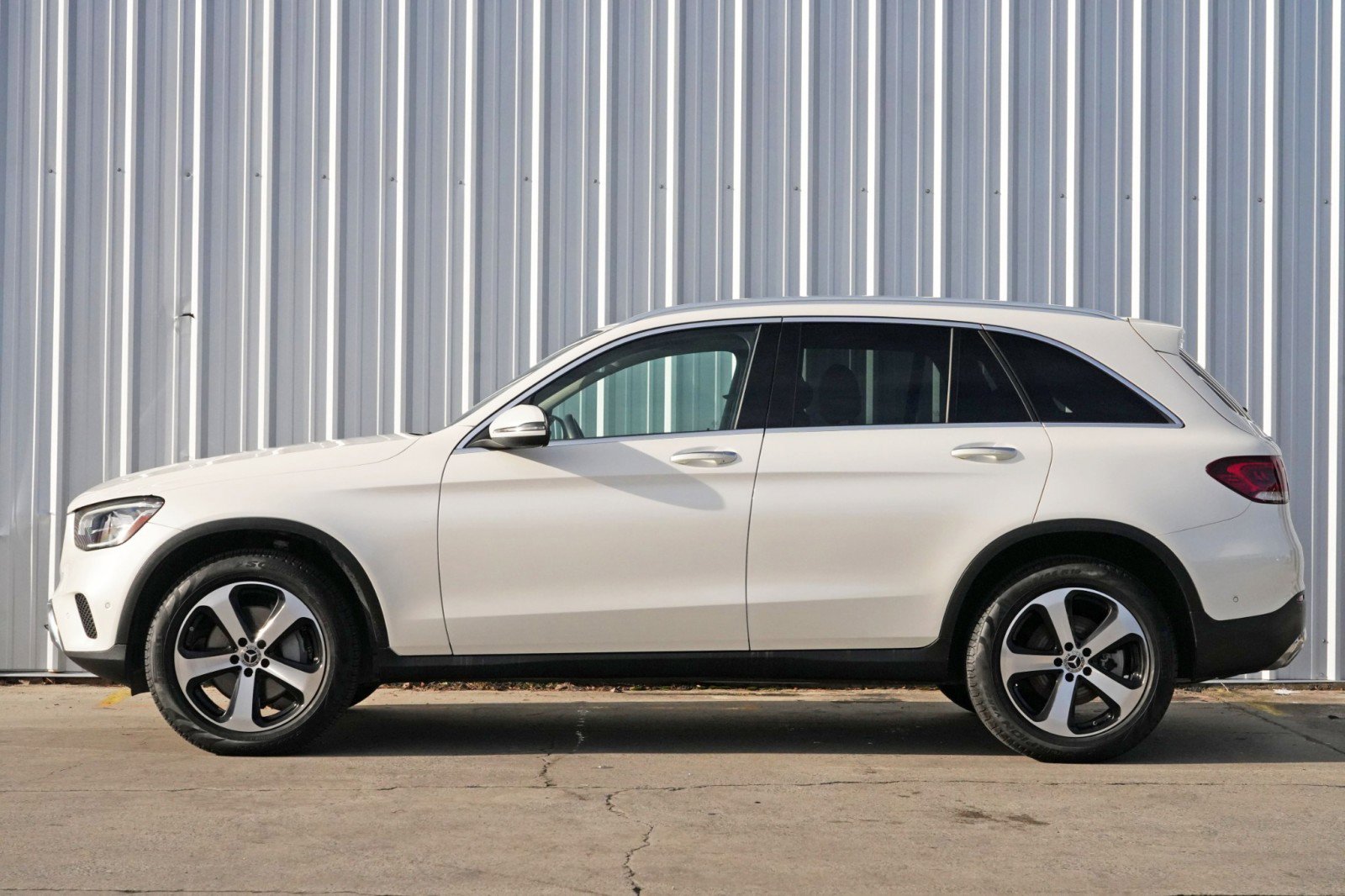 Used 2021 Mercedes-Benz GLC 300 image 8