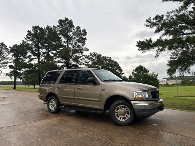 Used 2002 Ford Expedition XLT RWD image 11