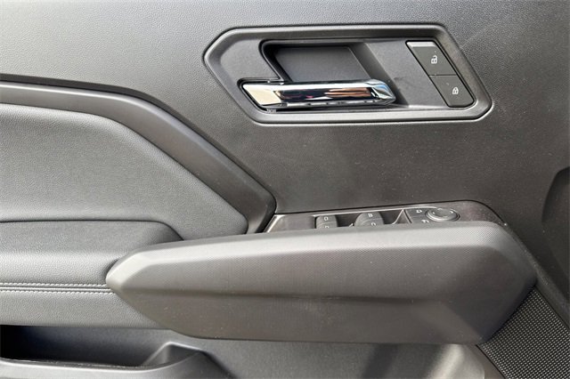 New 2025 GMC Canyon Elevation w/ Convenience Package image 11