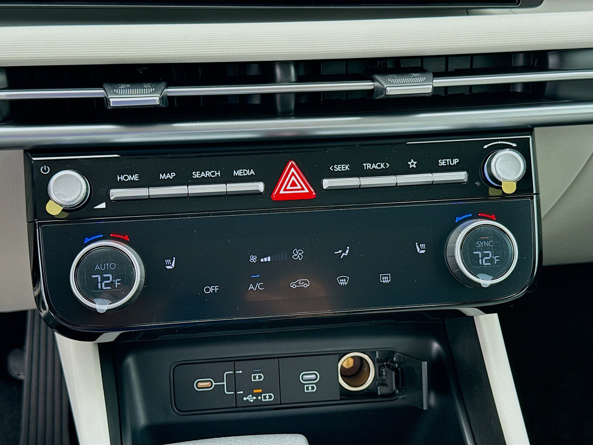 New 2026 Hyundai Tucson SEL FWD image 12
