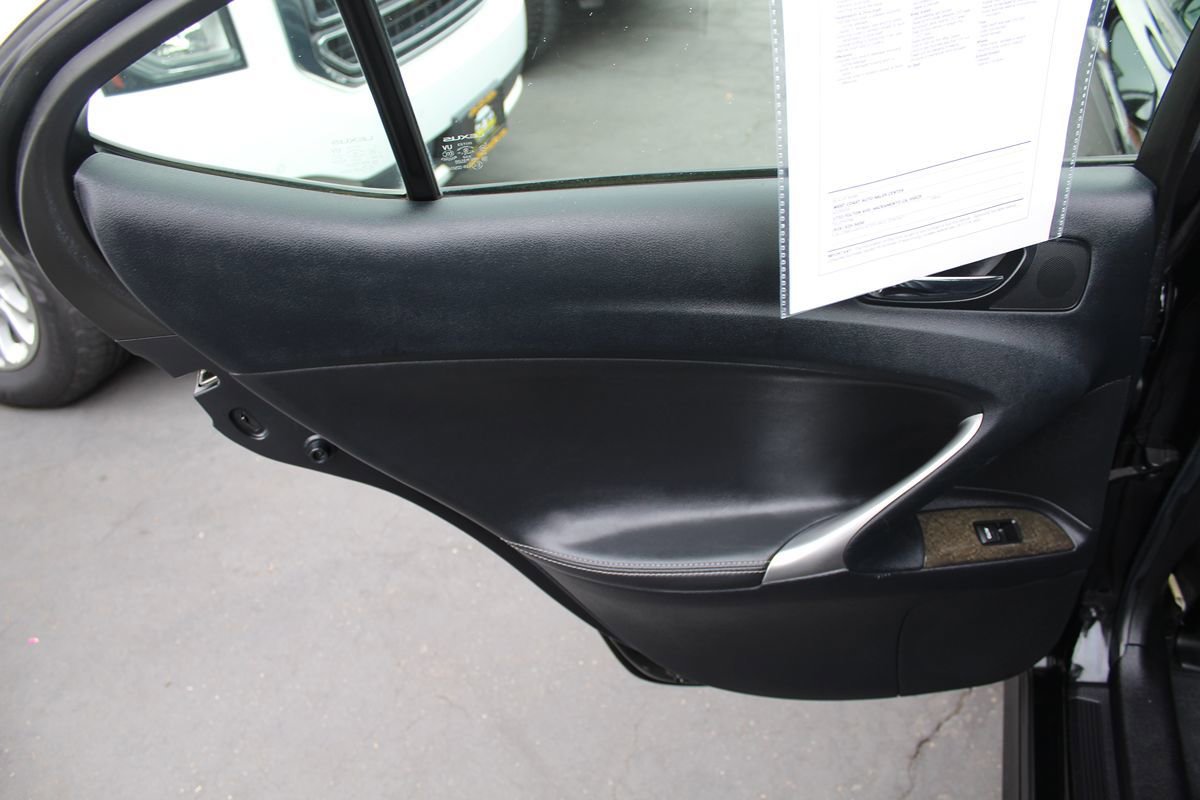 Used 2010 Lexus IS 250 RWD image 22