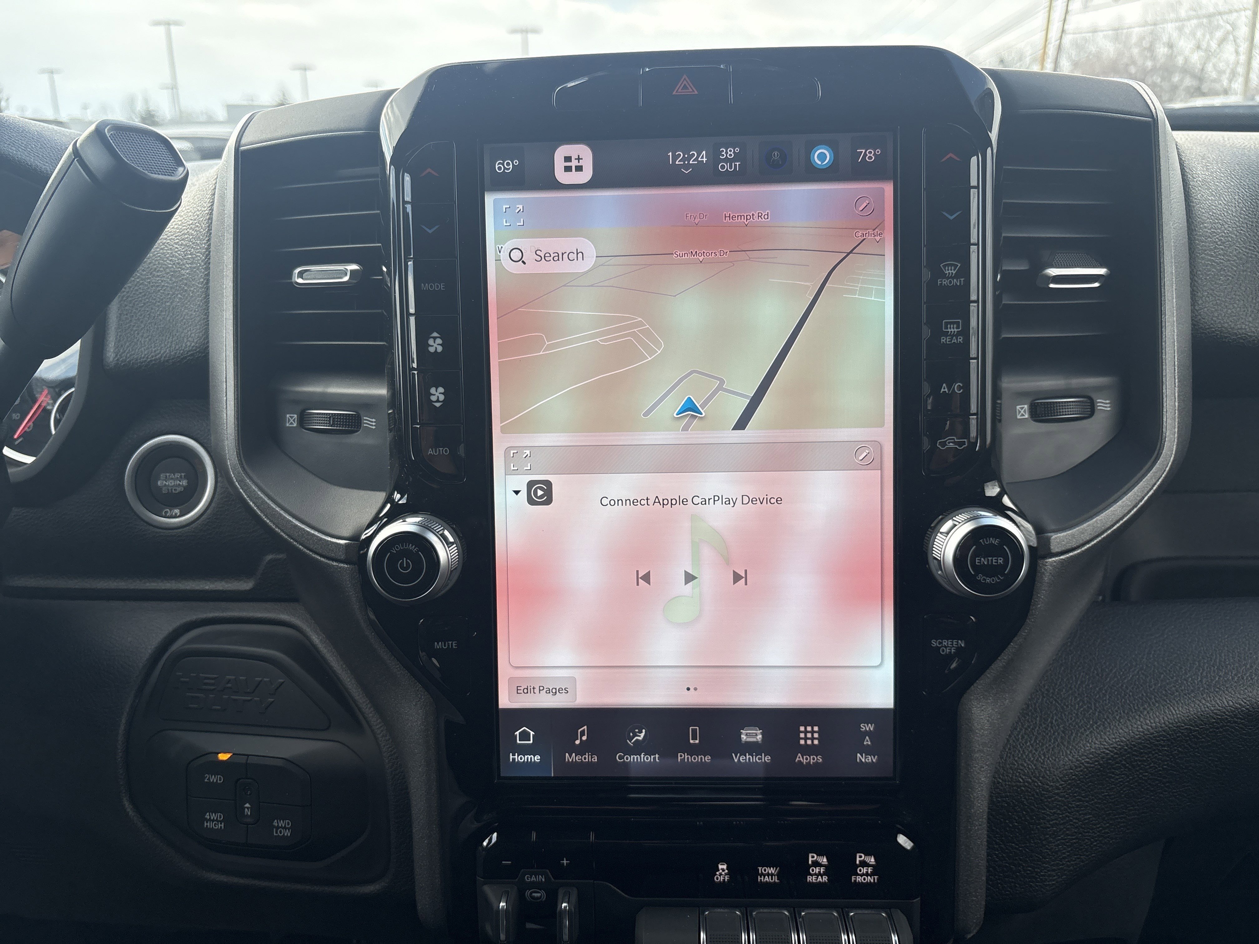 New 2025 RAM 2500 Tradesman AWD/4WD image 17