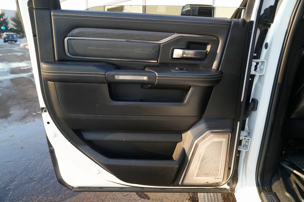 Used 2019 RAM 3500 Limited image 28
