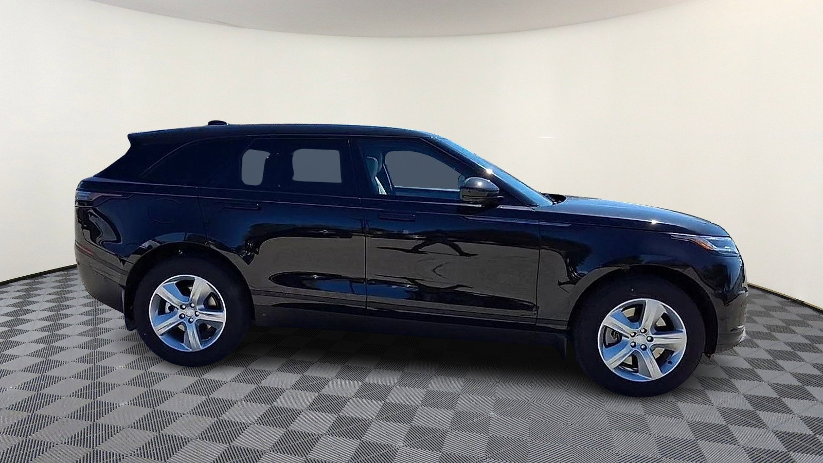 Certified 2026 Land Rover Range Rover Velar S image 9