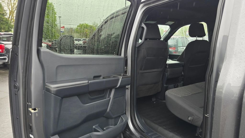 Used 2022 Ford F150 XL w/ STX Black Appearance Package AWD/4WD image 16